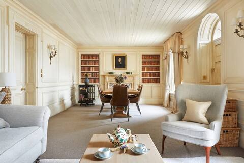 Shackleton House - Two Bedroom