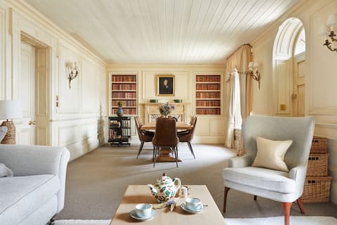 Shackleton House - Two Bedroom
