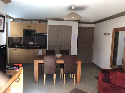 Top Airbnb: 2-room apartment in Prapoutel in Les Adrets