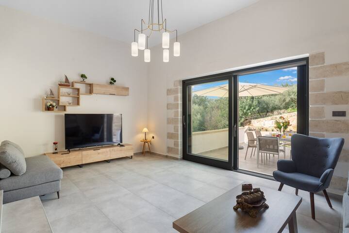 Brand new Villa Volakas gallery image 4