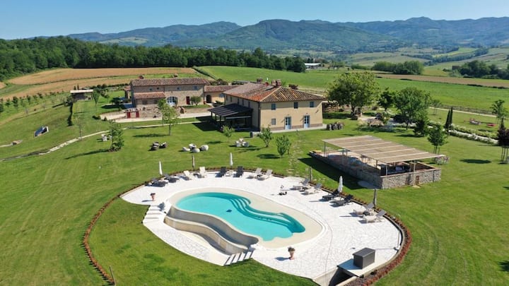 Camera In Tenuta Con Vigneto Vicino A Firenze - Barberino di Mugello