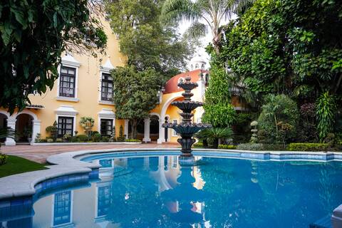 Hermosa Casona Tradicional estilo Cuernavaca