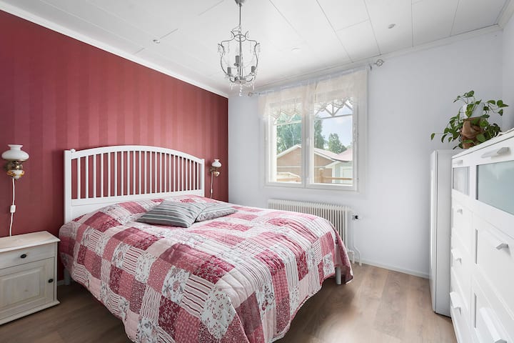 Საძინებელი, რომელსაც დაიძინებთ.