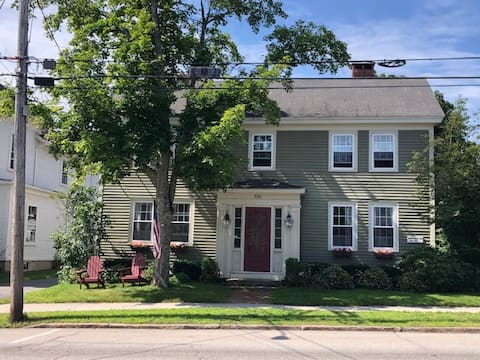 2 Bedrooms with full breakfast, no cleaning fee