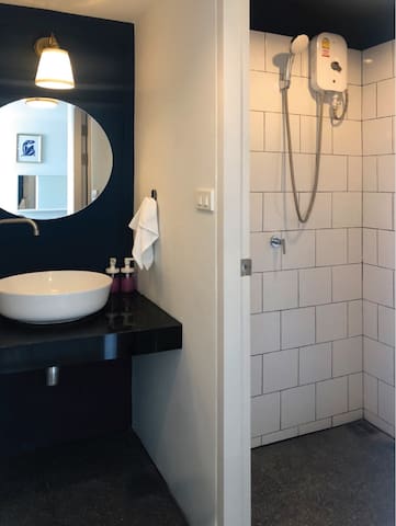 Baan-Srikarm 3BR. | MRT Taopoon gallery image 5