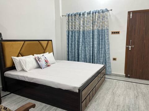 Shri Ram International Home Stay