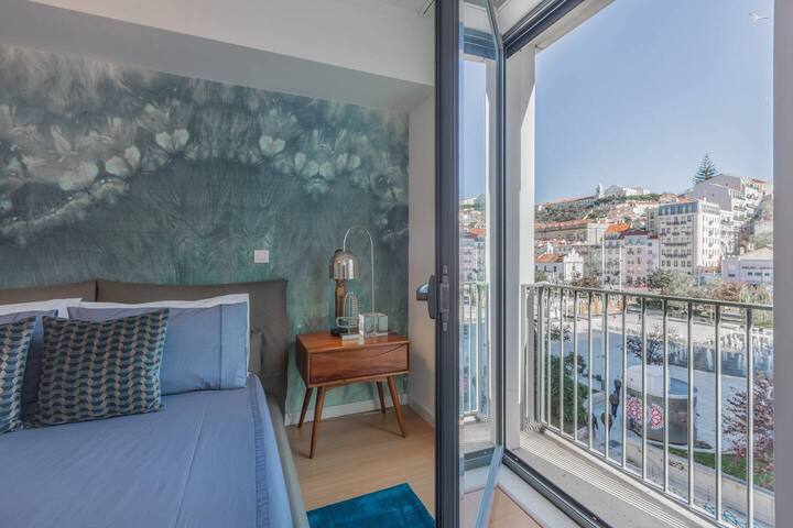 Centric Lisbon with Castle View gallery image 4