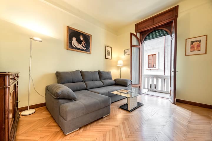 Piazza Isolo Central Apartment - Verona