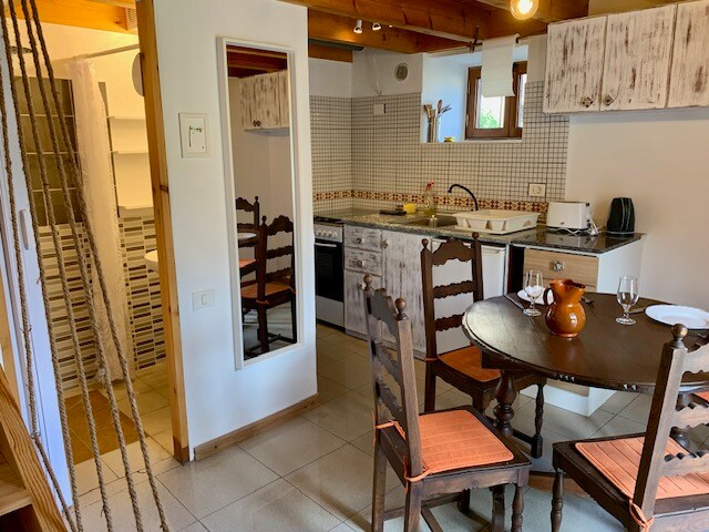 Top performing Airbnb: El Blasino, old Canarian stone house in Vallehermoso