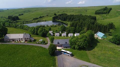 Gîtes pour 39 pers.+ salle 100m²