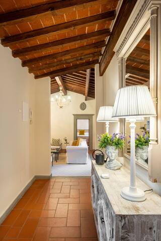 Casa Augustita – in the Heart of Florence gallery image 2
