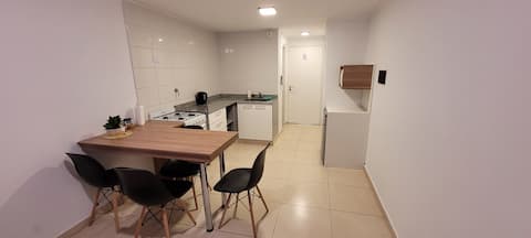 Popular Airbnb listing: Edificio 9 de Julio - Studio apartment in Departamento Capital