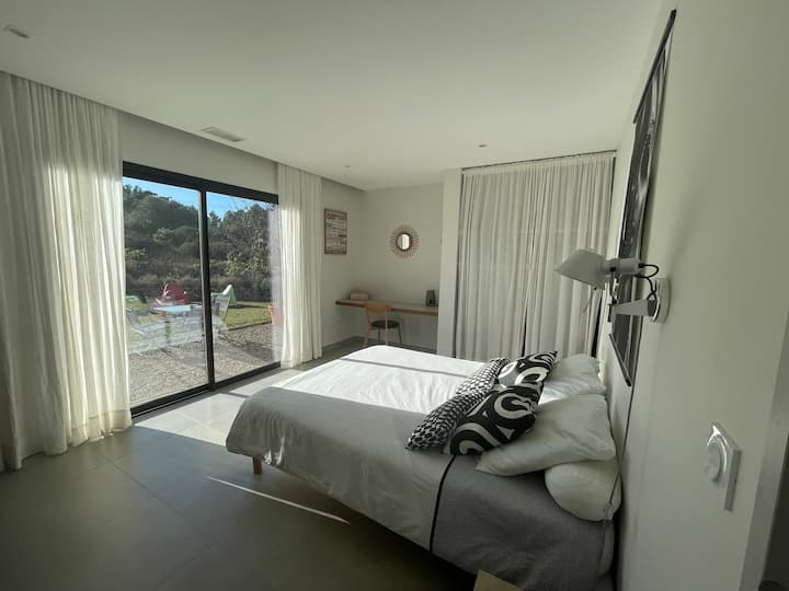 chambre 1 box 2