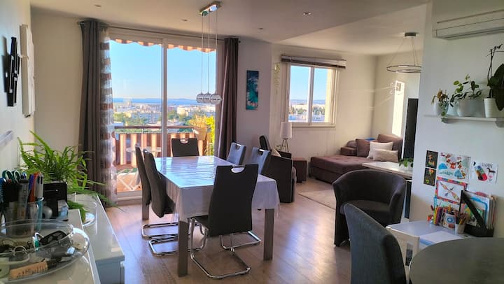 Chambre Privée Lumineuse Proche Mer-aéroport - Cagnes-sur-Mer