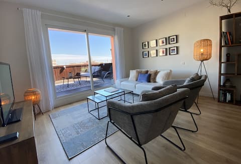 Anuncio de Airbnb popular: Rooftop Penthouse view of Sagrada Familia en La Sagrada Família