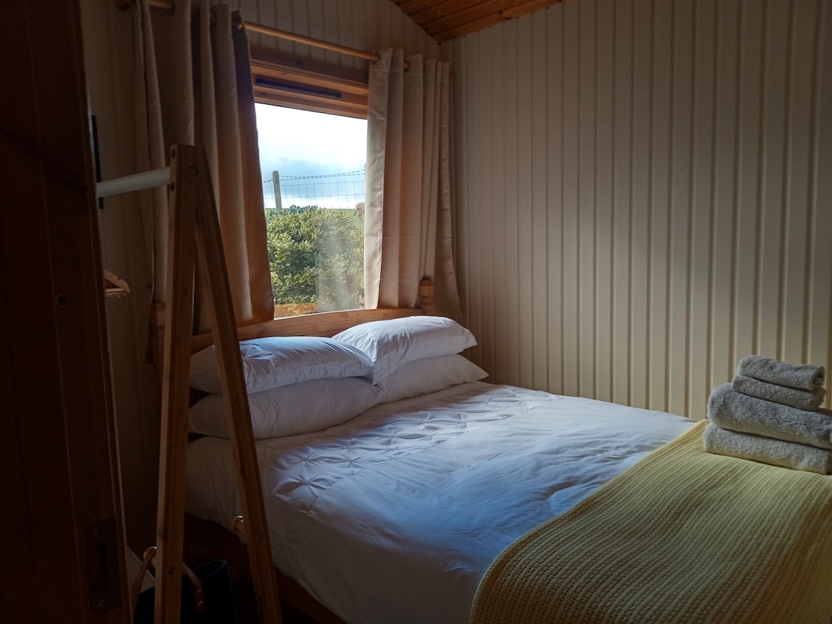 double bedroom - Bedroom 2