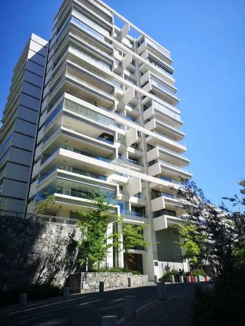 Exclusive Apt. Parque San Damián
