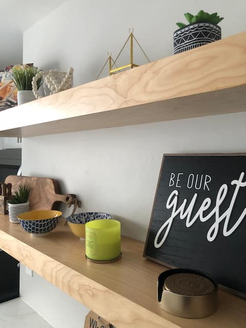 Cozy & Cute home in center city!