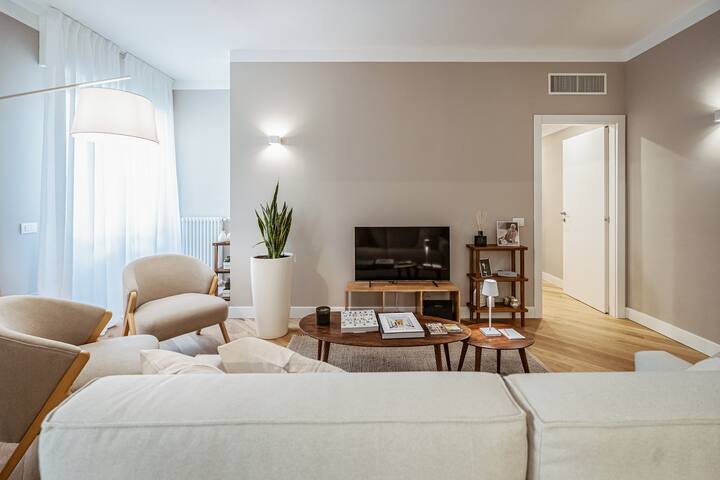 Melzo Deluxe Suite gallery image 3