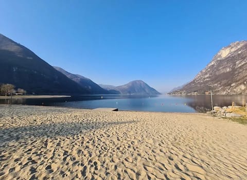 LuxLago Lakeside Como home