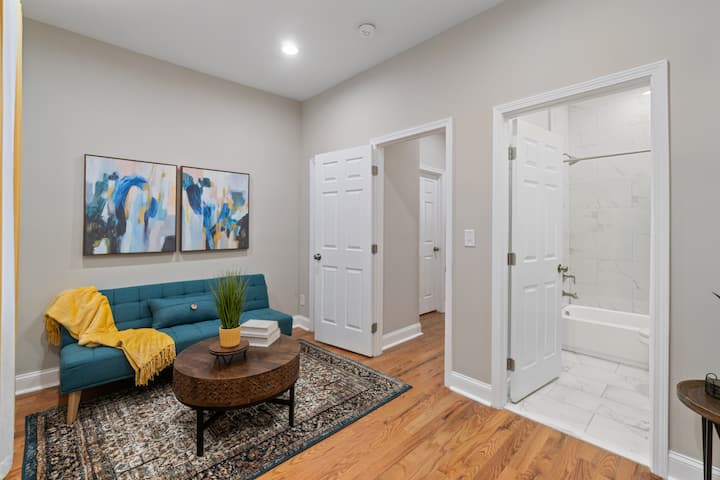 Sophisticated Urban Living - Baltimore, MD