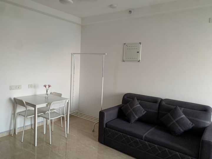 Skyline Studio 36th Flr@hiranandani Estate, Thane - Thane