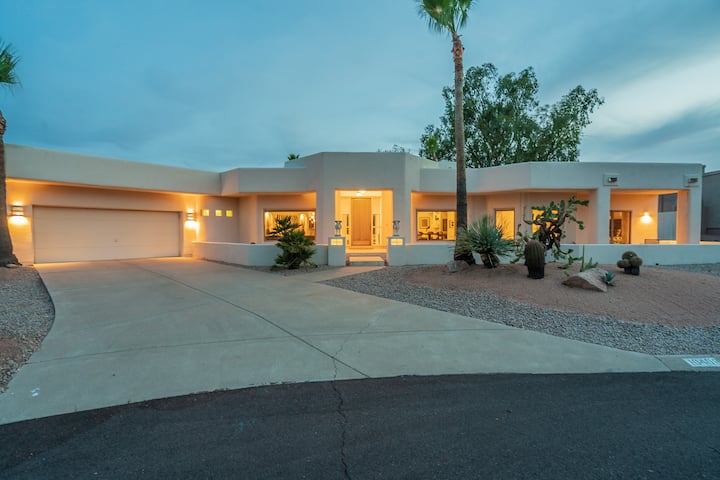 Desert Luxury On The Green - Fountain Hills, AZ