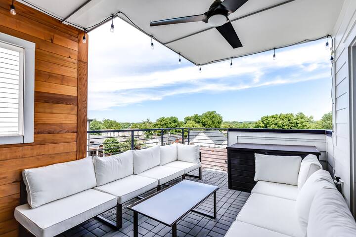 2 Homes Side by Side , Sleeps 24- Mins to Broadway gallery image 2