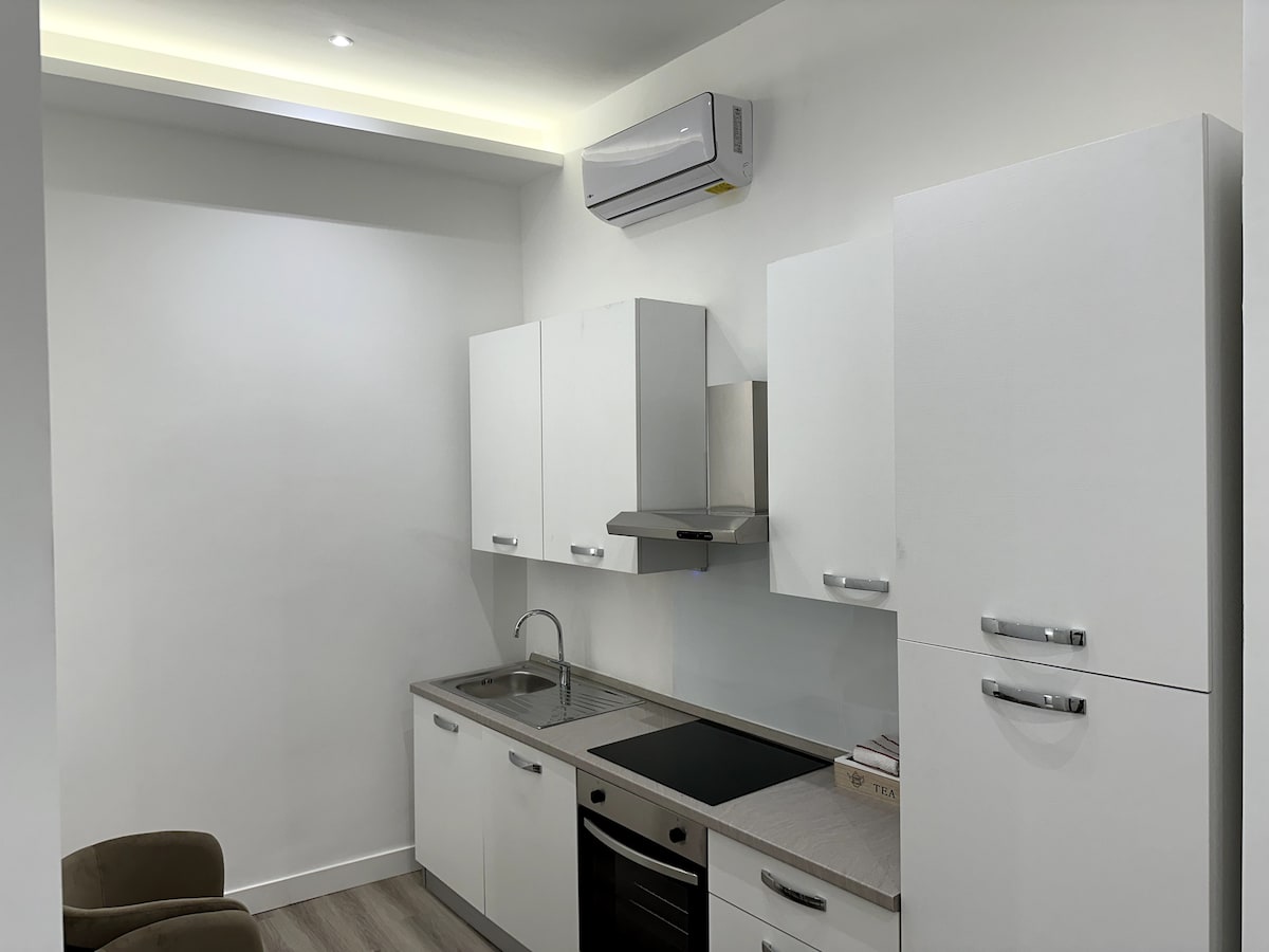 Propiedad de Airbnb exitosa: Elsa Apartment [Teatro Ariston] en Sanremo