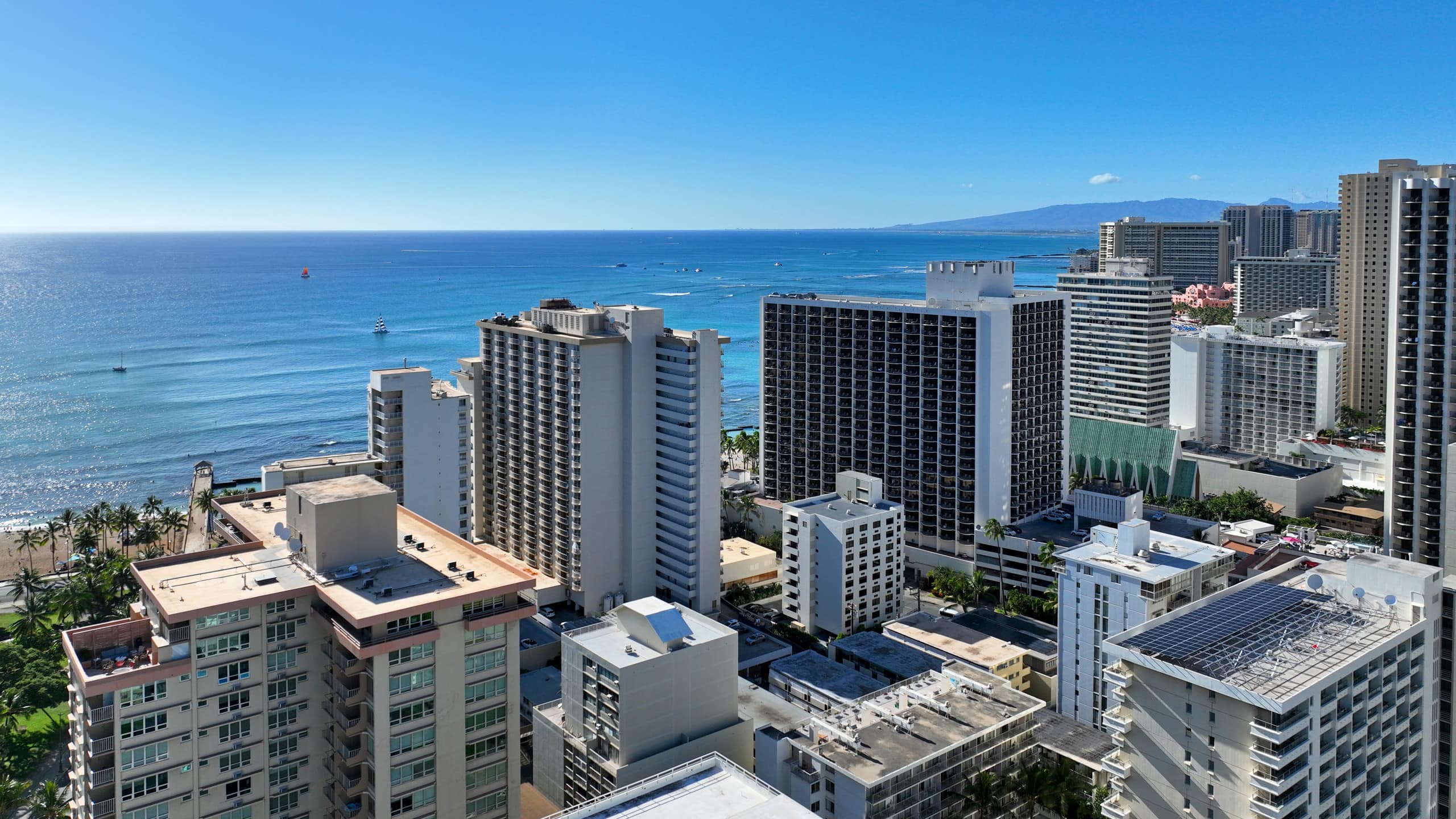 TWP 309 Studio near Waikiki Beach w/Free parking - Image 23