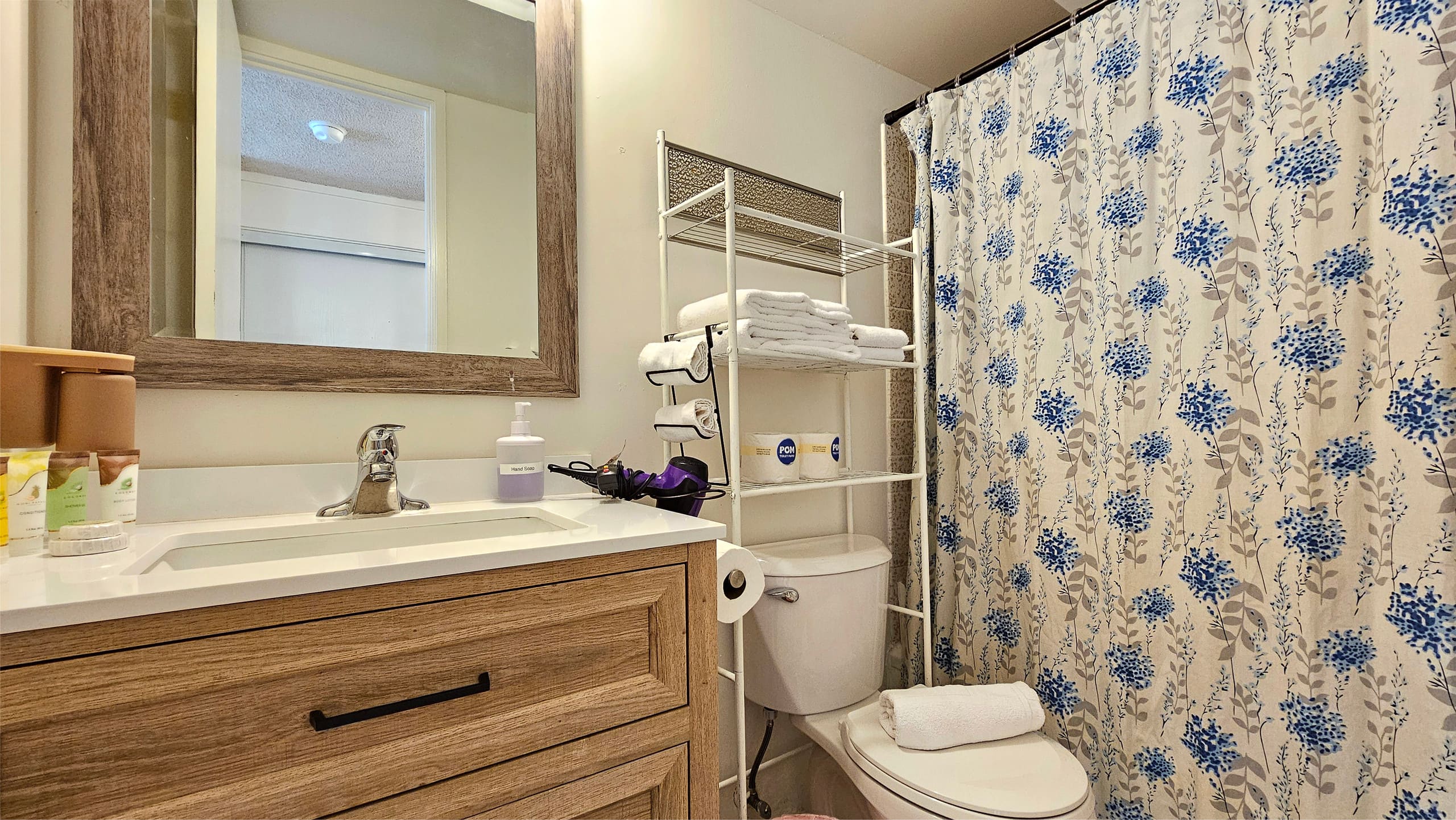 TWP 309 Studio near Waikiki Beach w/Free parking - Image 10