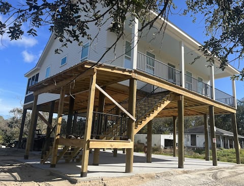 New! Fishing & Hunting Cottage
