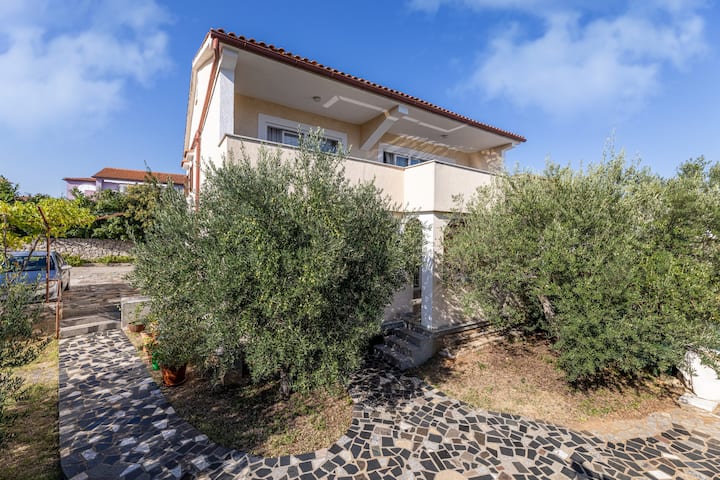 Apartment Metoda With Nice Terrace! - Krk