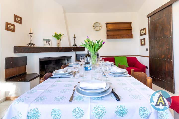 Spacious Villa Surrounded By Nature - Silvi