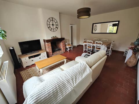 Family-friendly house in Molineuf