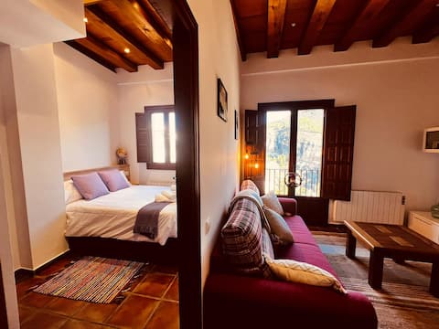 Popular Airbnb listing: Rascacielos San Martín Accommodations, Apartments... in Cuenca