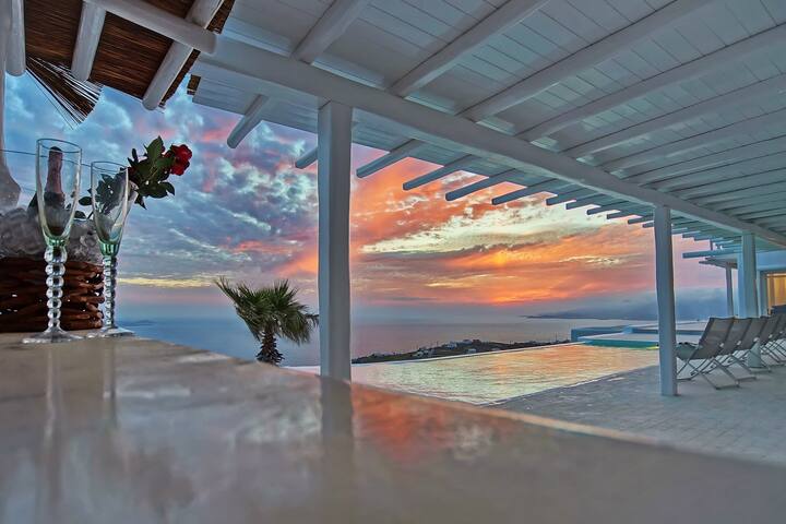 Aegean Villa (9 bedrooms villa) gallery image 3