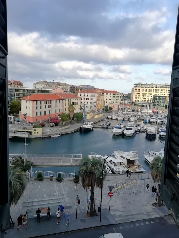 Vista Sul Porto - Spotorno