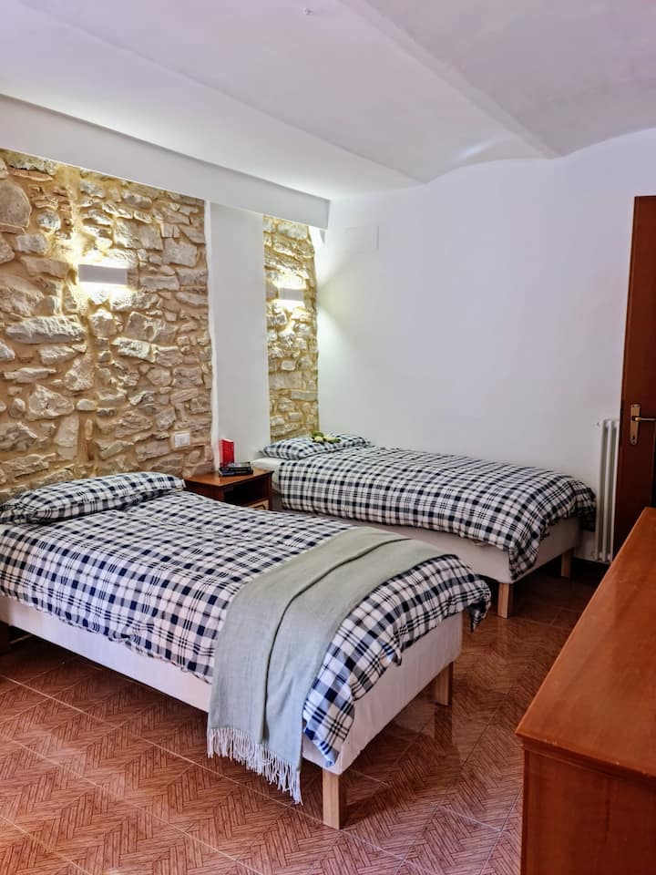 საძინებელი 2