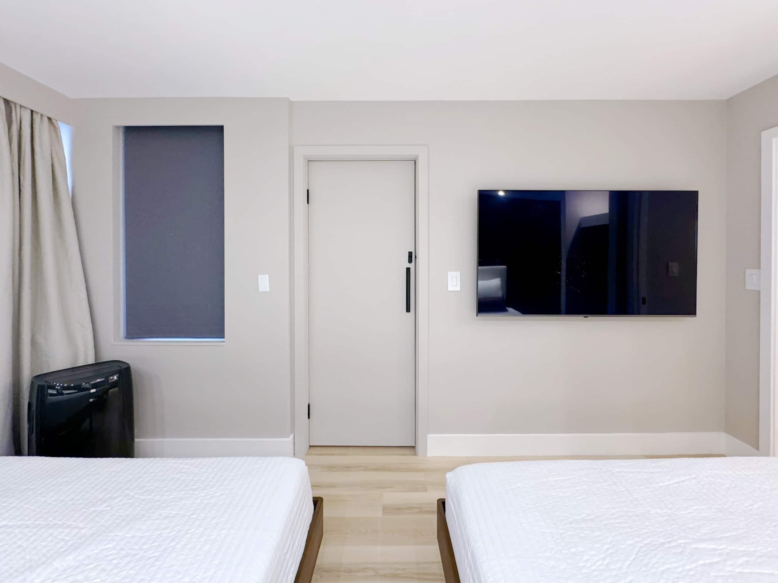 25FL-Upscale Ultra Modern-Premium 1BR W/Parking - Image 28