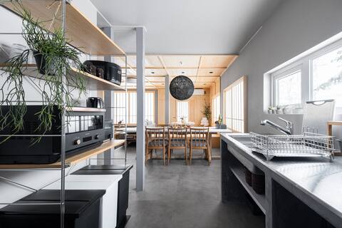 THE CELESTIAL【Renovated luxury Japanese hotel】