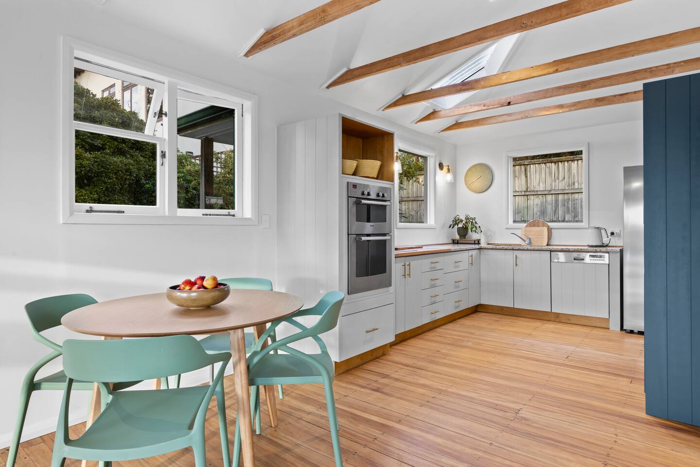 Mountain View Cottage 4