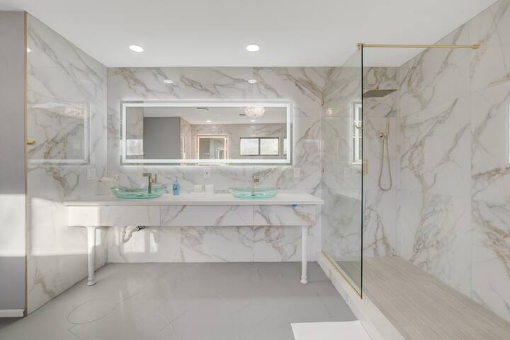 6500 SF+Single floor +super pool+ luxury Jacuzzi gallery image 4