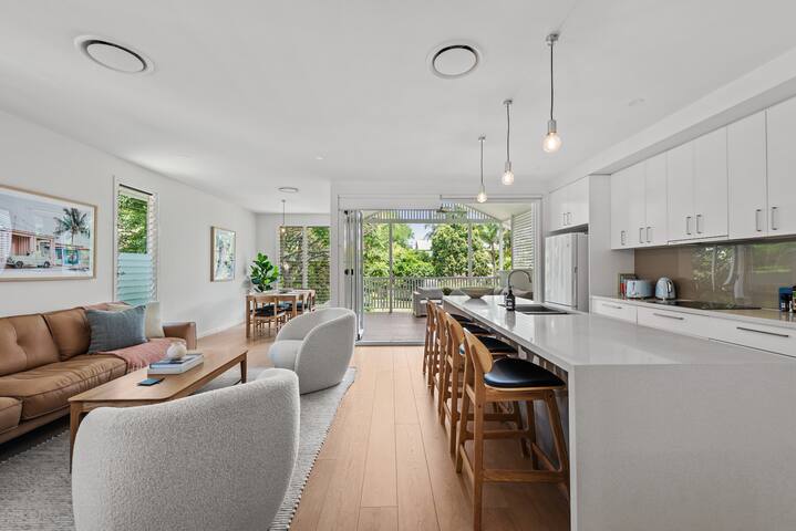 Paddo Princess! ~ 4Bed/2Bath/1Car ~ House gallery image 2