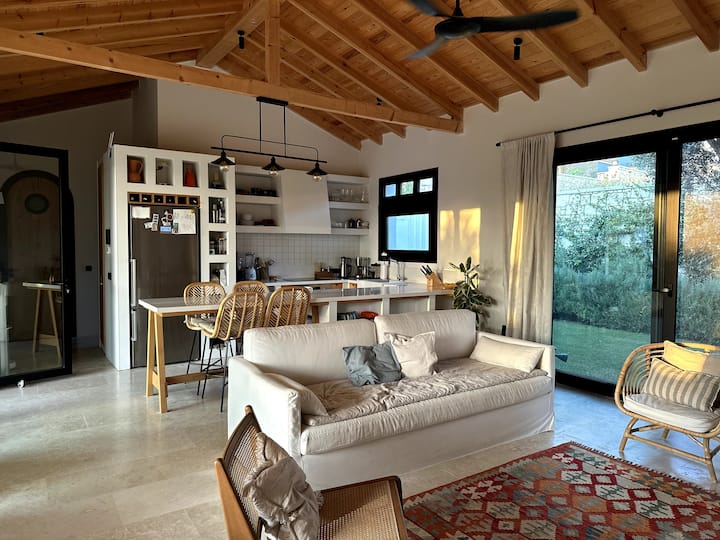 2br Boheme Villa With Private Pool And Garden - Dalyan