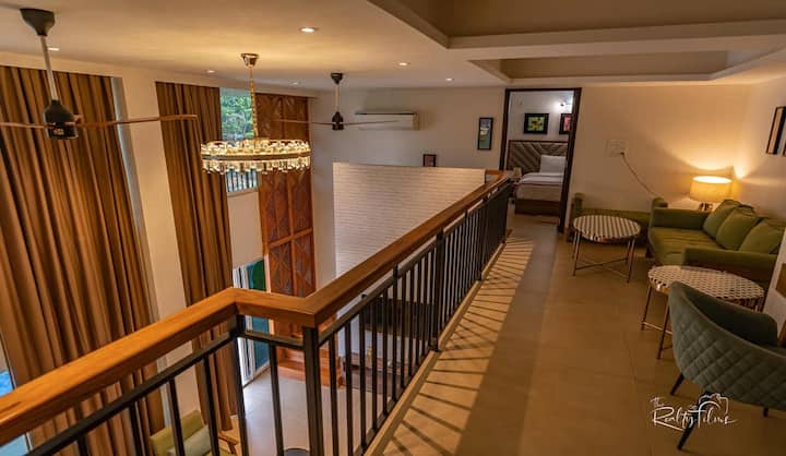 Living room image 12