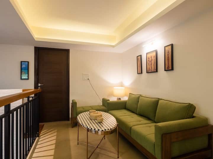 Living room image 10