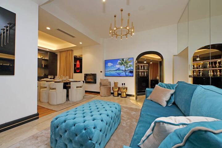 Spanish Gold Edition gallery image 2