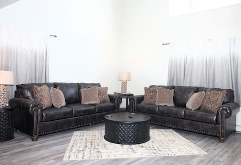 Top Airbnb: Caddy Shack 2 in Montrose