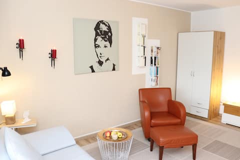 Riesling nearby, brightly quiet - mainz-lounge.de